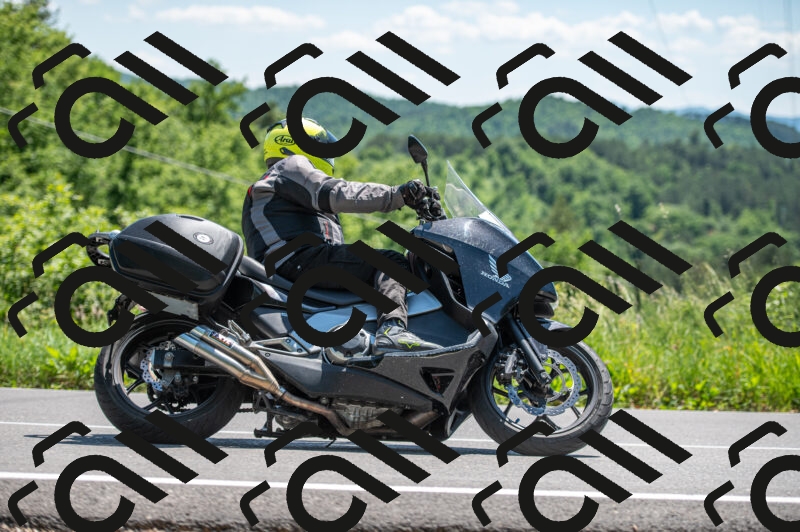 202505241402-M22_5818_m2_