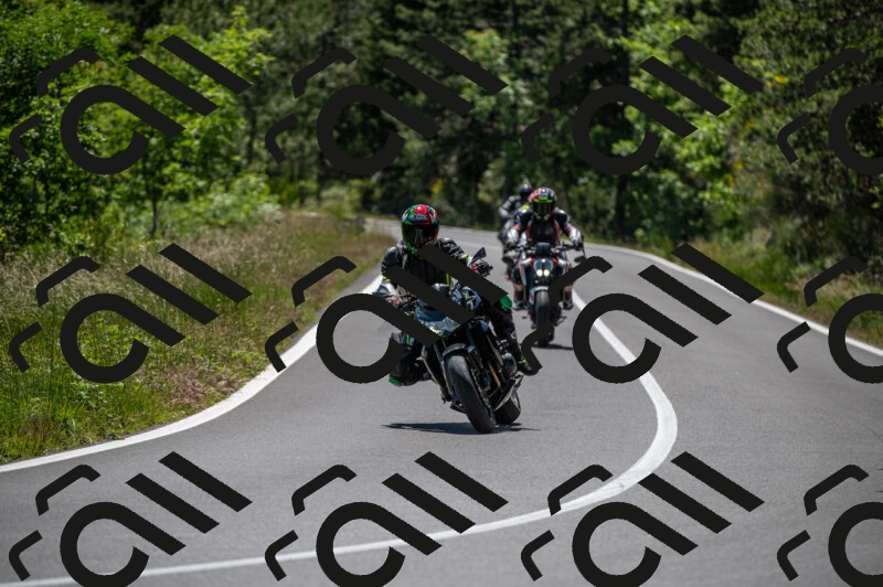 202505241406-M22_5833_m2_