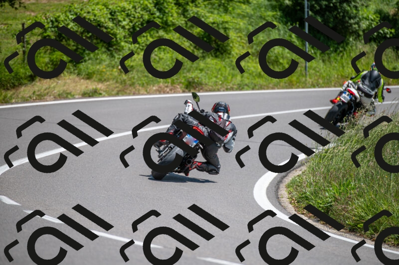 202505241406-M22_5843_m2_