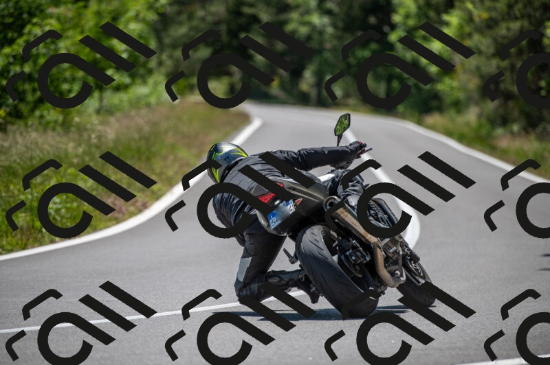 202505241408-M22_5856_m2_