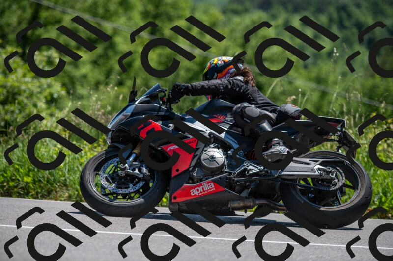 202505241408-M22_5860_m2_