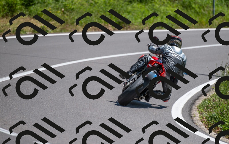 202505241411-M22_5883_m2_