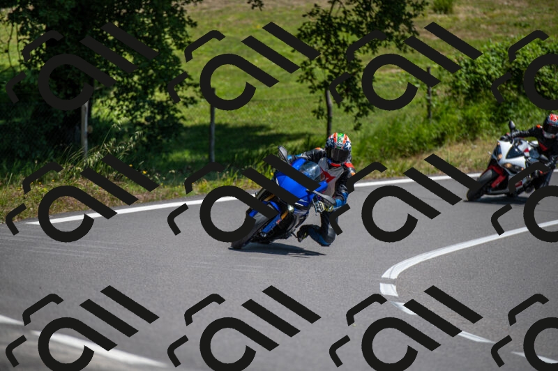 202505241415-M22_5884_m2_