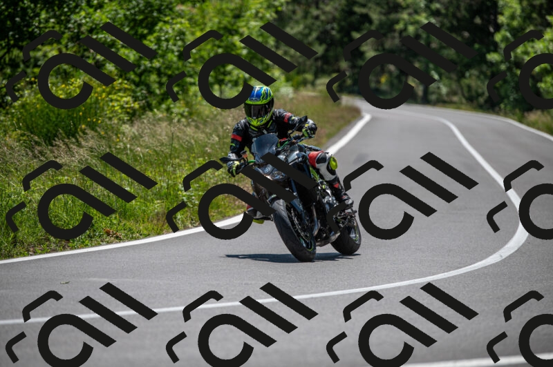 202505241417-M22_5897_m2_