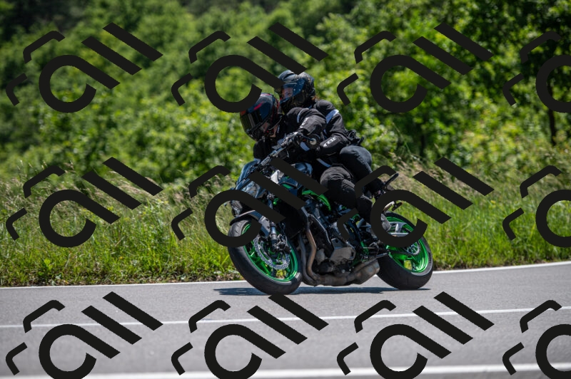 202505241418-M22_5905_m2_