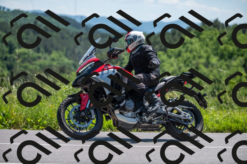 202505241418-M22_5910_m2_