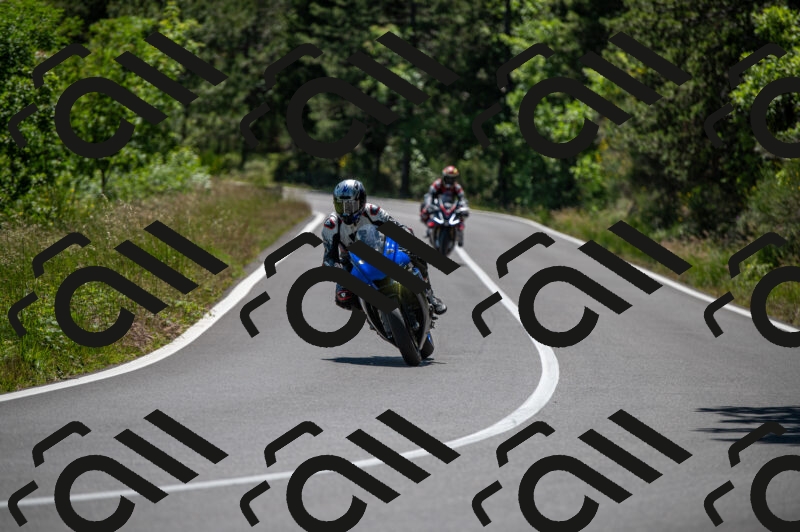 202505241421-M22_5943_m2_