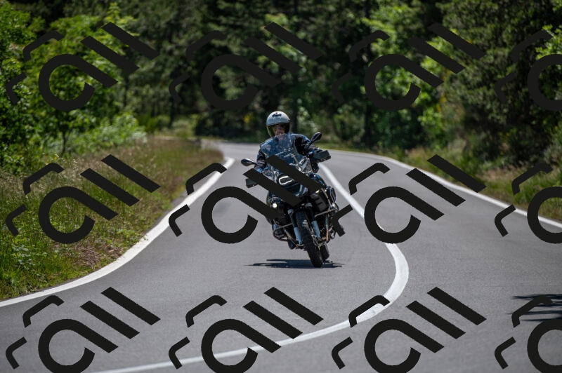 202505241421-M22_5950_m2_