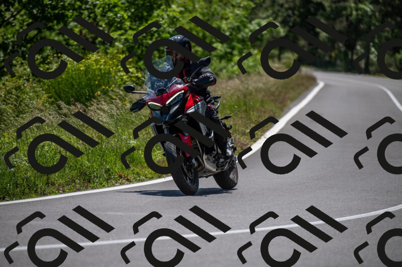 202505241426-M22_5971_m2_