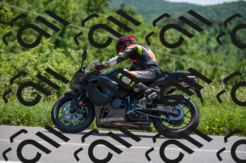 202505241427-M22_5985_m2_