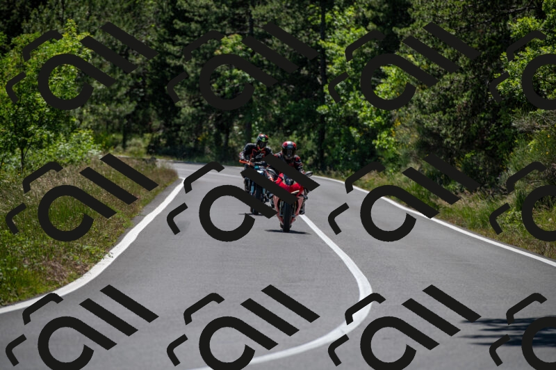 202505241428-M22_5987_m2_