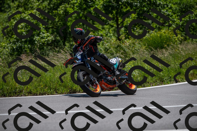 202505241428-M22_5991_m2_