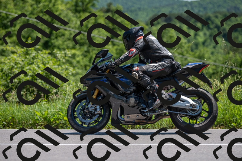 202505241430-M22_6011_m2_