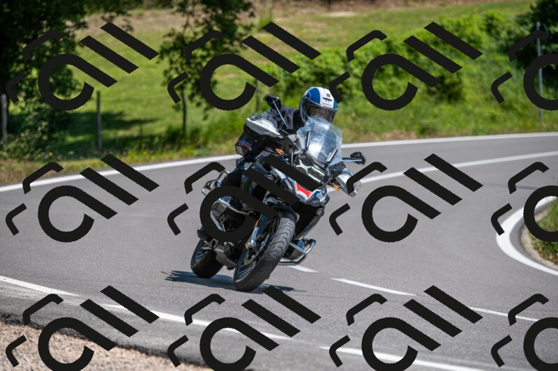 202505241434-M22_6033_m2_