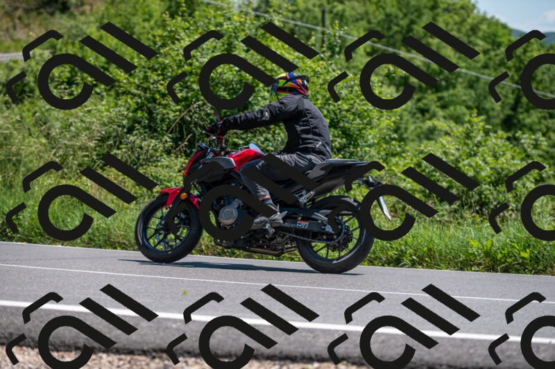 202505241434-M22_6047_m2_