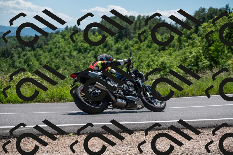 202505241437-M22_6071_m2_