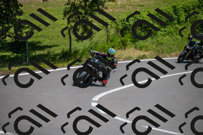 202505241437-M22_6073_m2_