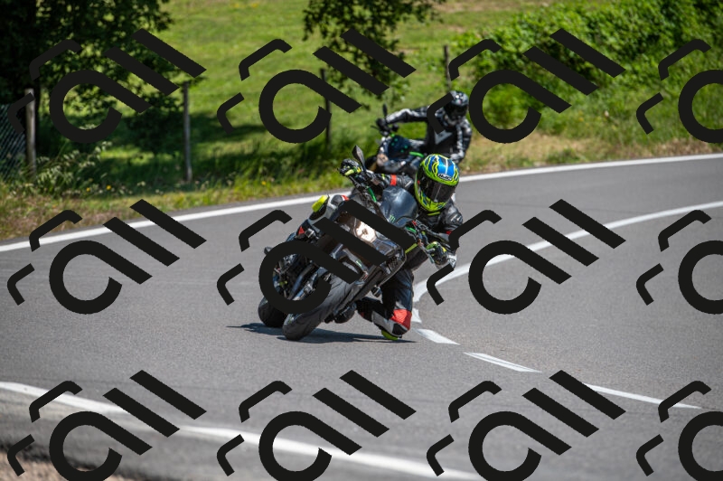 202505241437-M22_6074_m2_