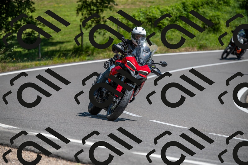 202505241437-M22_6083_m2_