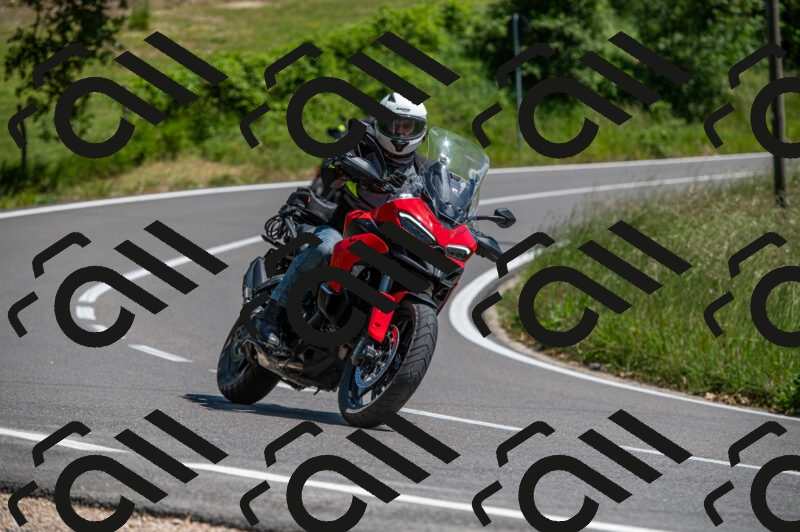 202505241437-M22_6084_m2_