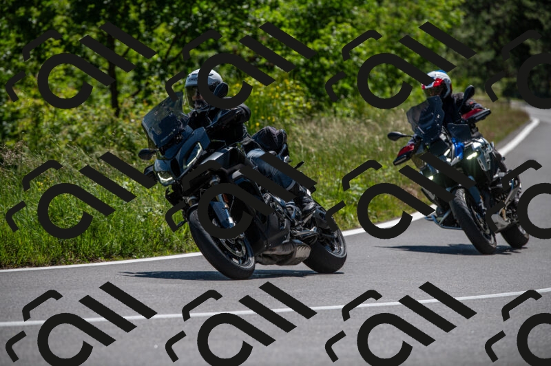 202505241440-M22_6105_m2_