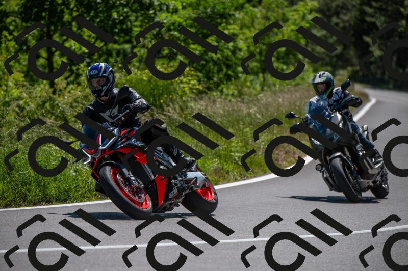 202505241440-M22_6110_m2_