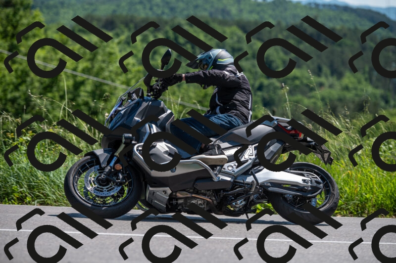 202505241440-M22_6113_m2_