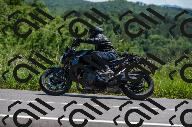 202505241440-M22_6115_m2_