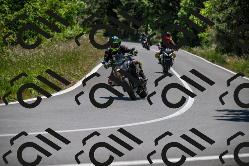 202505241443-M22_6127_m2_