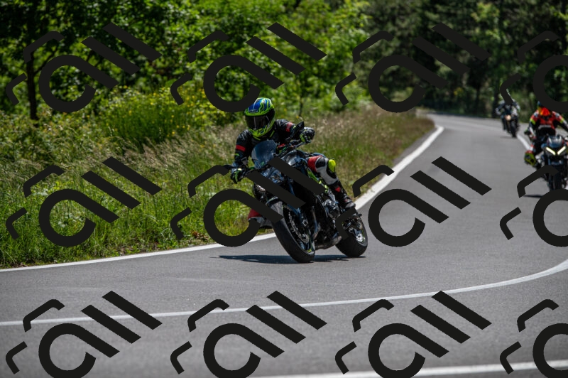 202505241443-M22_6128_m2_