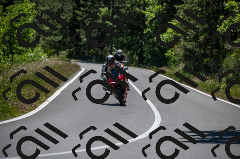 202505241445-M22_6137_m2_