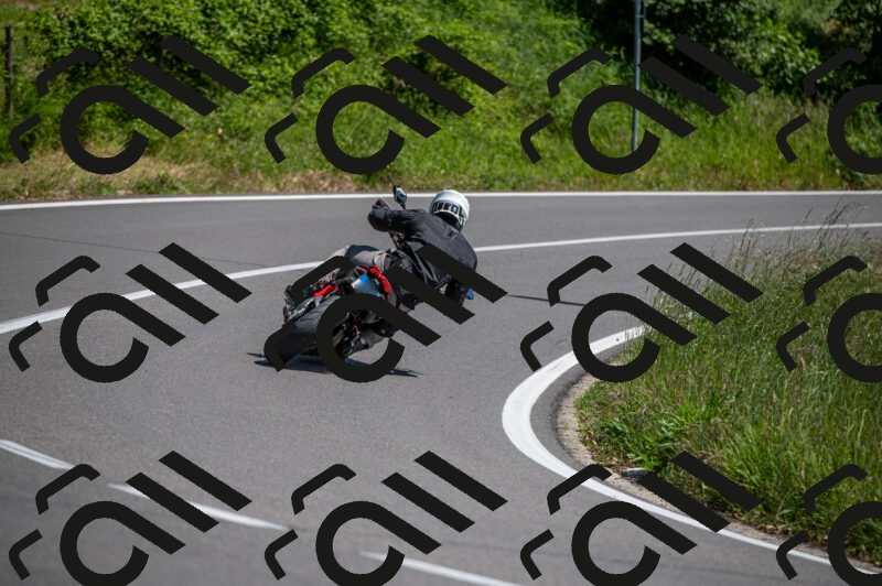 202505241445-M22_6144_m2_