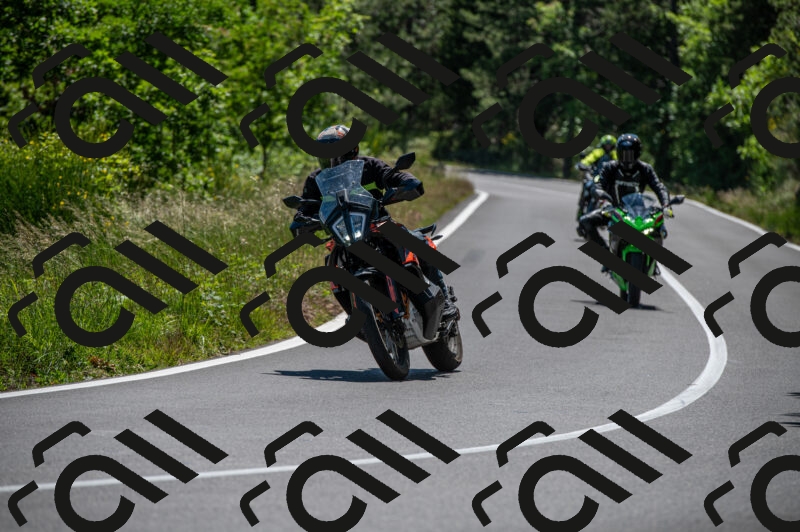 202505241445-M22_6146_m2_