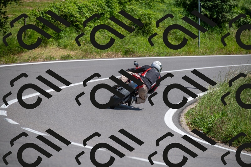 202505241445-M22_6165_m2_