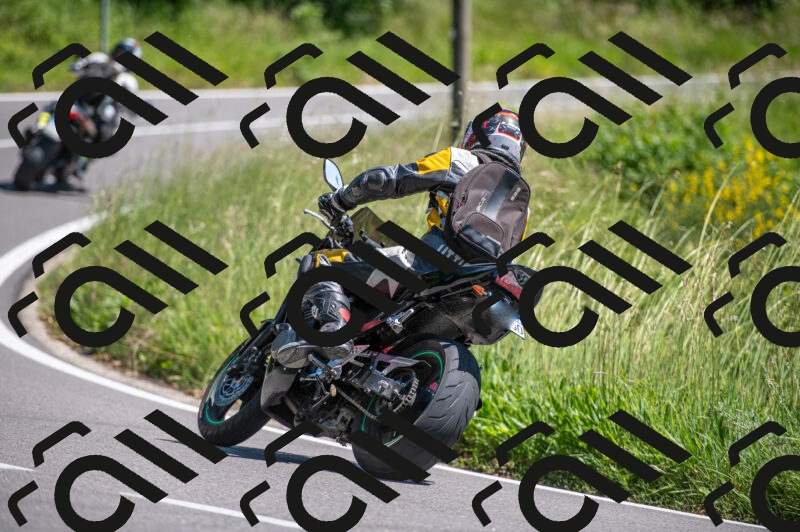 202505241449-M22_6182_m2_