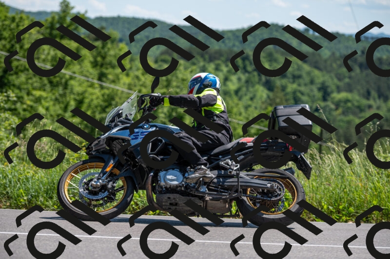 202505241450-M22_6186_m2_