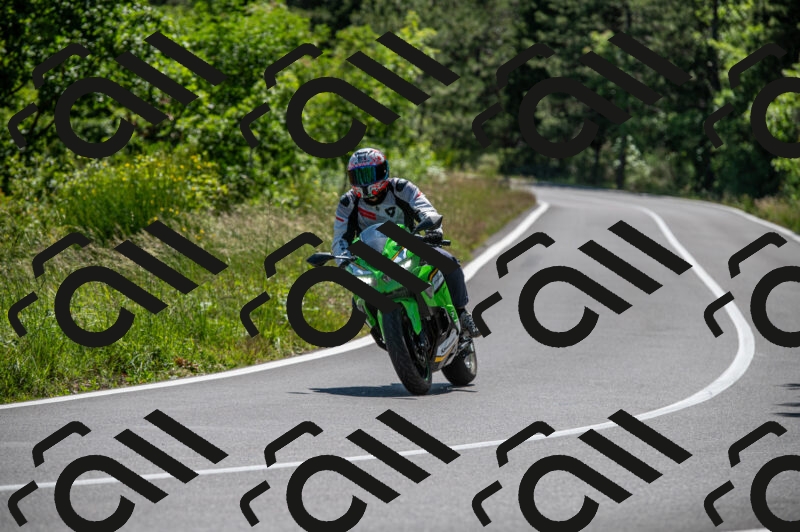 202505241451-M22_6206_m2_