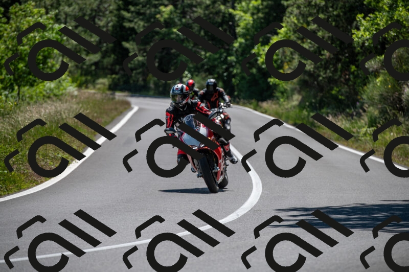 202505241454-M22_6215_m2_