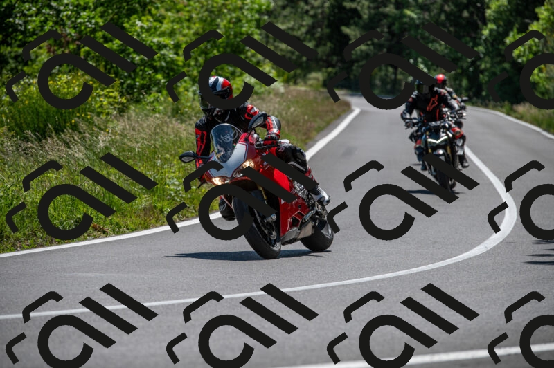 202505241454-M22_6216_m2_