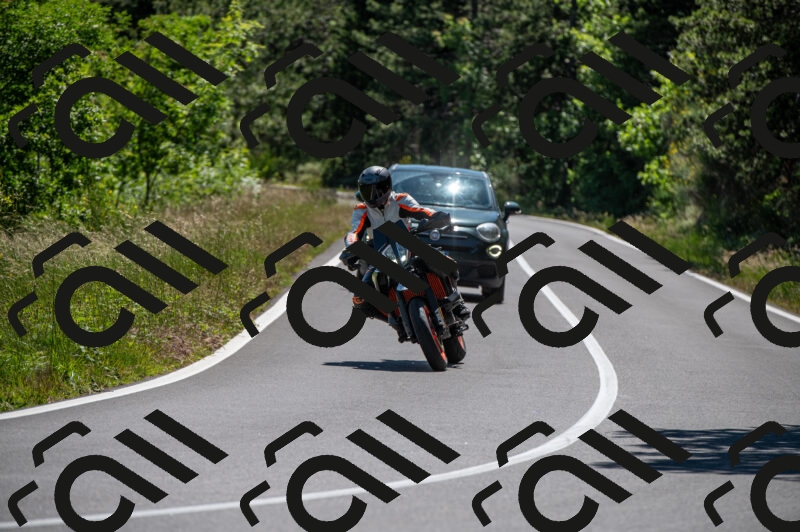 202505241501-M22_6250_m2_