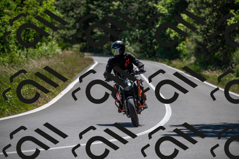 202505241502-M22_6275_m2_