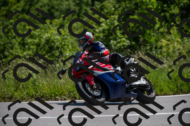 202505241504-M22_6284_m2_