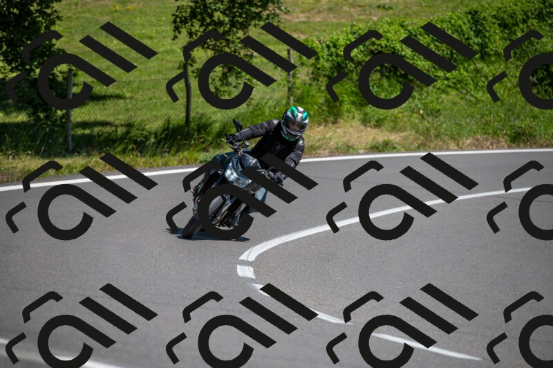 202505241510-M22_6317_m2_