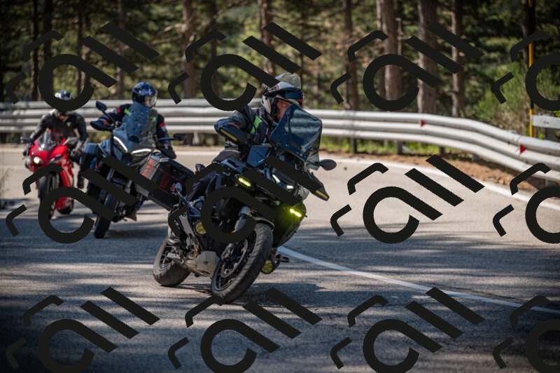 20250525100657-Z62_1899_am_