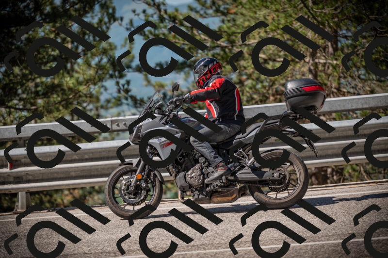 20250525101535-Z62_1932_am_