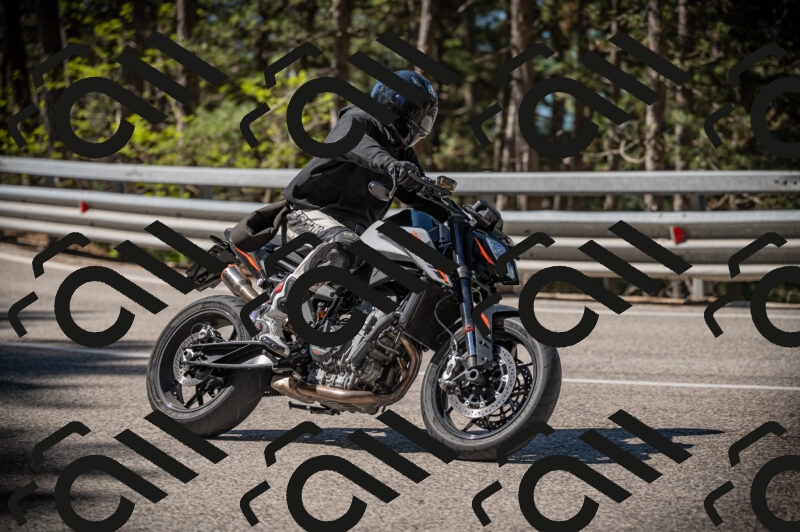 20250525101654-Z62_1942_am_