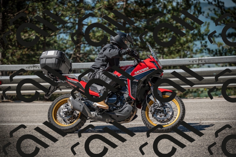 20250525102218-Z62_1982_am_