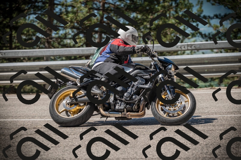 20250525103421-Z62_2047_am_