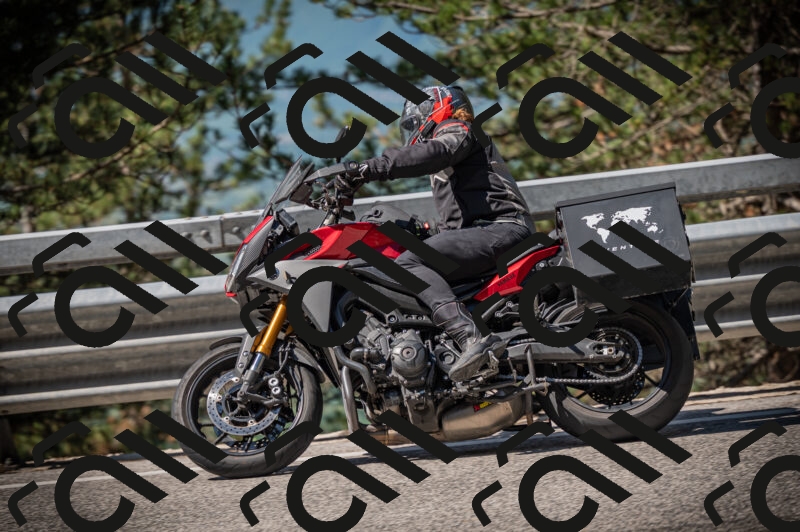 20250525103429-Z62_2053_am_