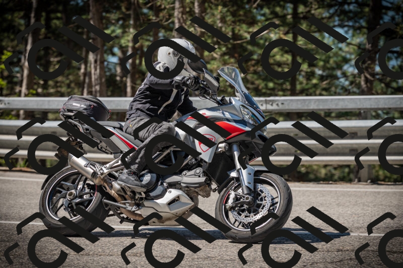 20250525103823-Z62_2062_am_